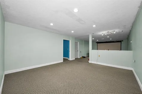 11046 Lakeview Drive New Port Richey FL 34654