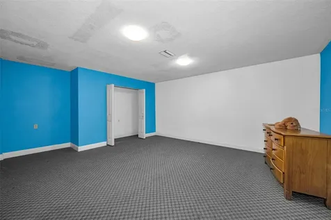 11046 Lakeview Drive New Port Richey FL 34654