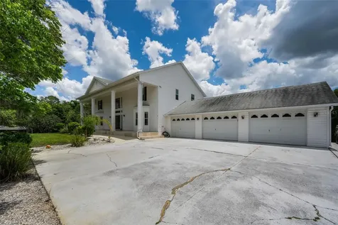 11046 Lakeview Drive New Port Richey FL 34654