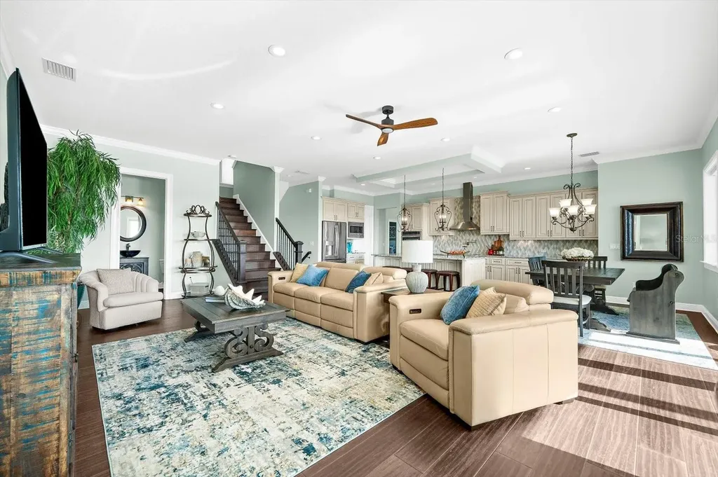 1462 N Jasmine Avenue Tarpon Springs FL 34689