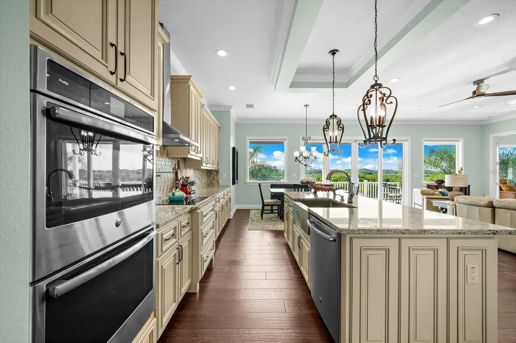 1462 N Jasmine Avenue Tarpon Springs FL 34689