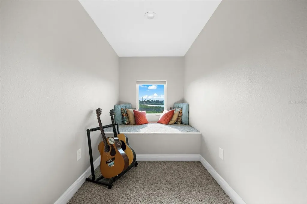 1462 N Jasmine Avenue Tarpon Springs FL 34689