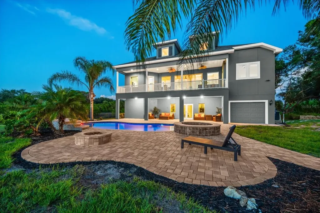 1462 N Jasmine Avenue Tarpon Springs FL 34689