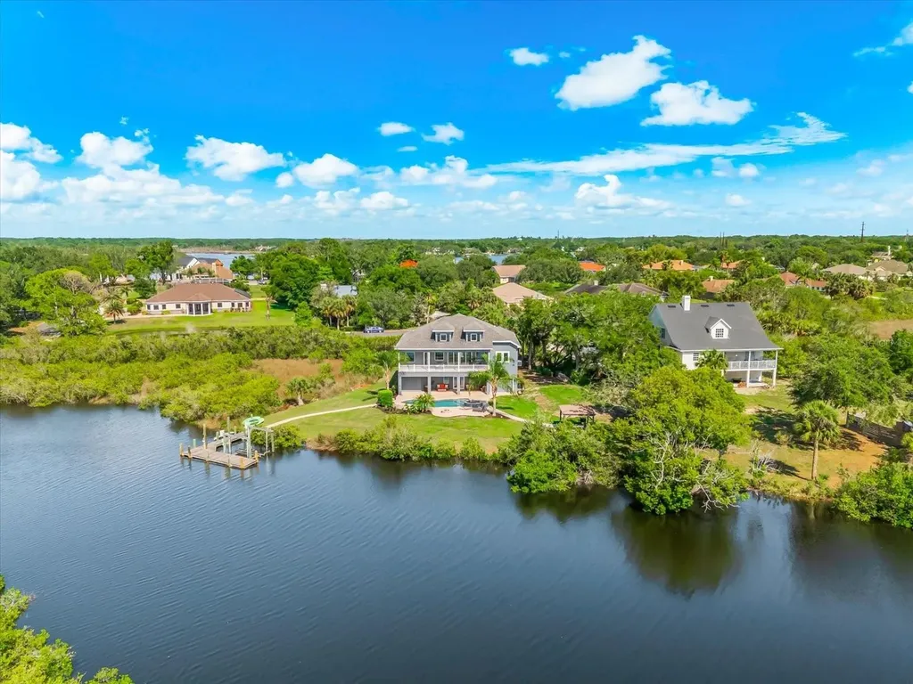 1462 N Jasmine Avenue Tarpon Springs FL 34689