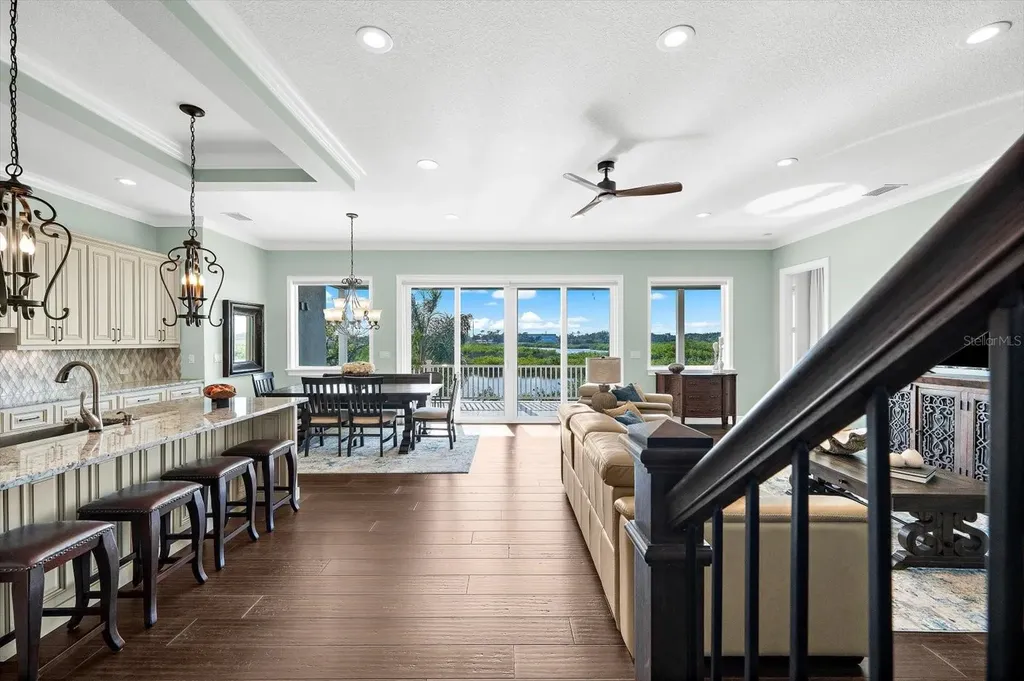 1462 N Jasmine Avenue Tarpon Springs FL 34689
