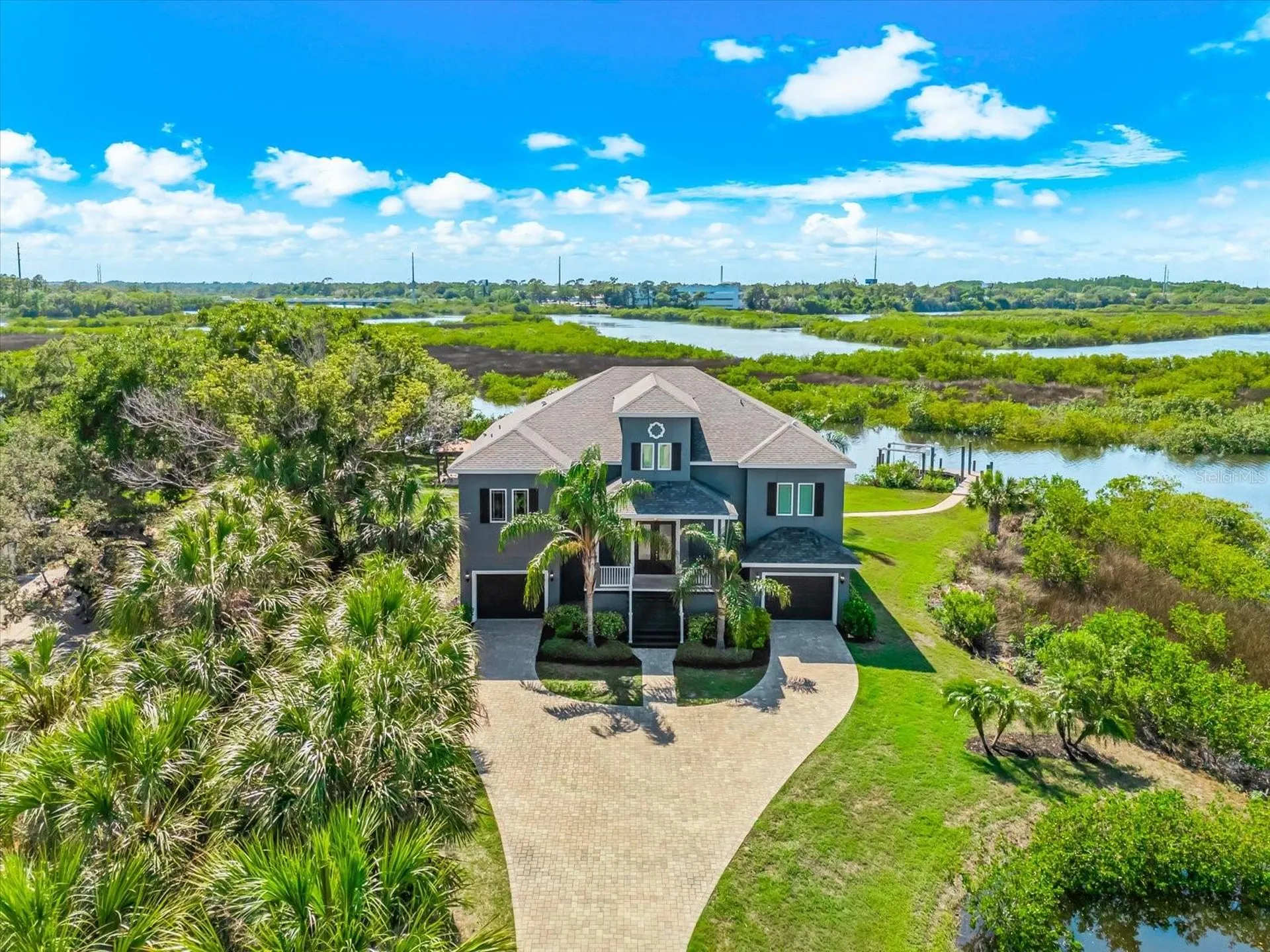 1462 N Jasmine Avenue Tarpon Springs FL 34689