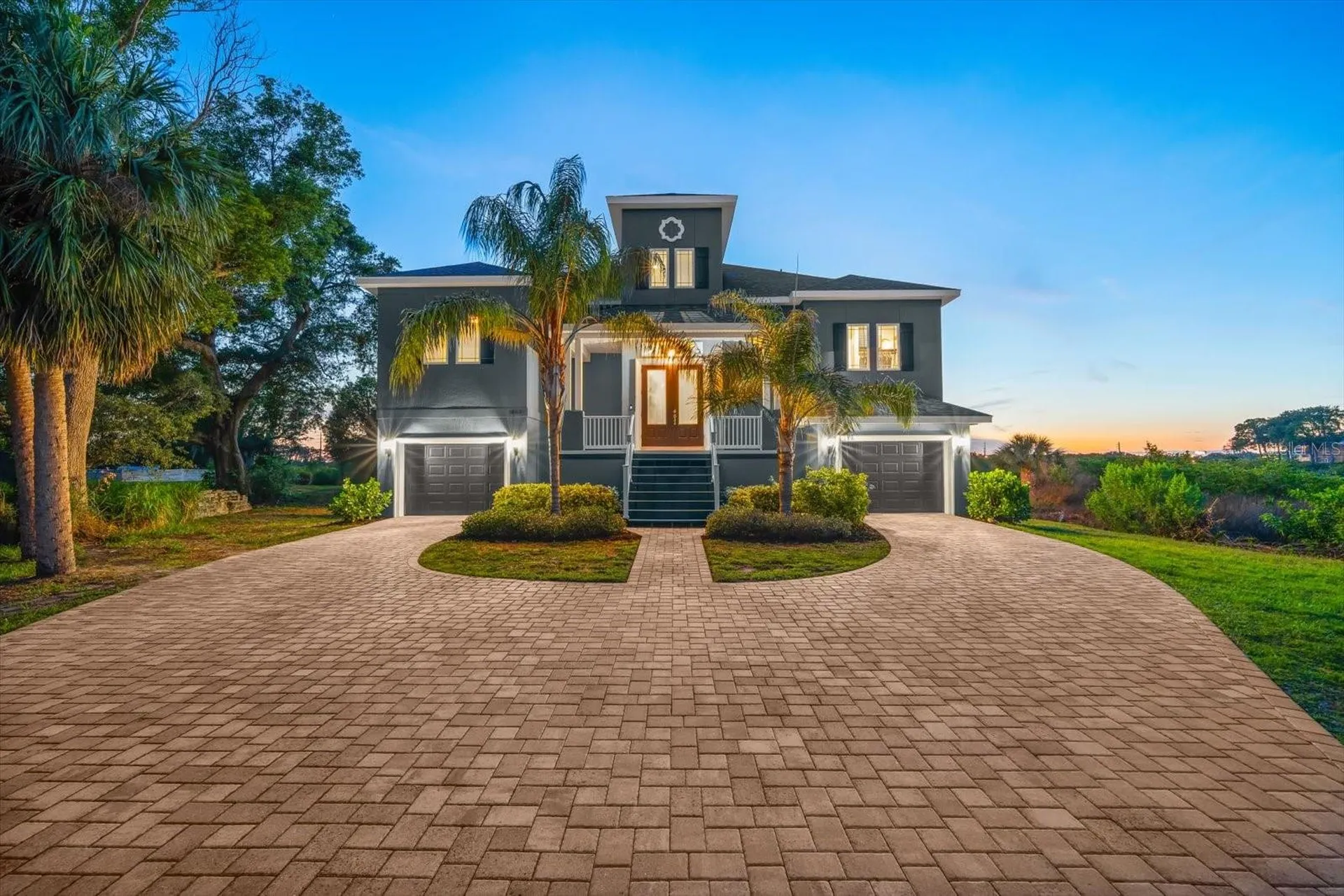1462 N Jasmine Avenue Tarpon Springs FL 34689