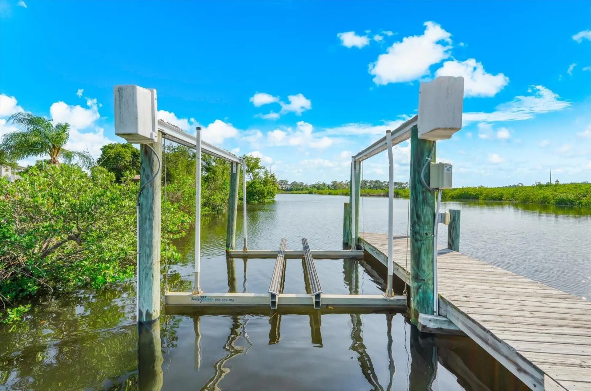 1462 N Jasmine Avenue Tarpon Springs FL 34689