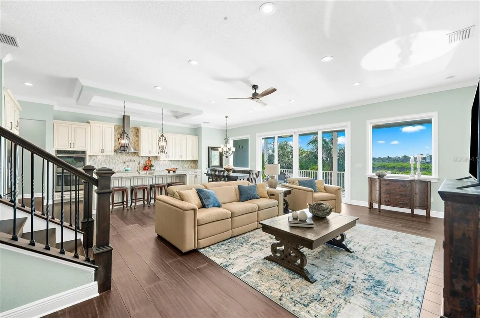 1462 N Jasmine Avenue Tarpon Springs FL 34689