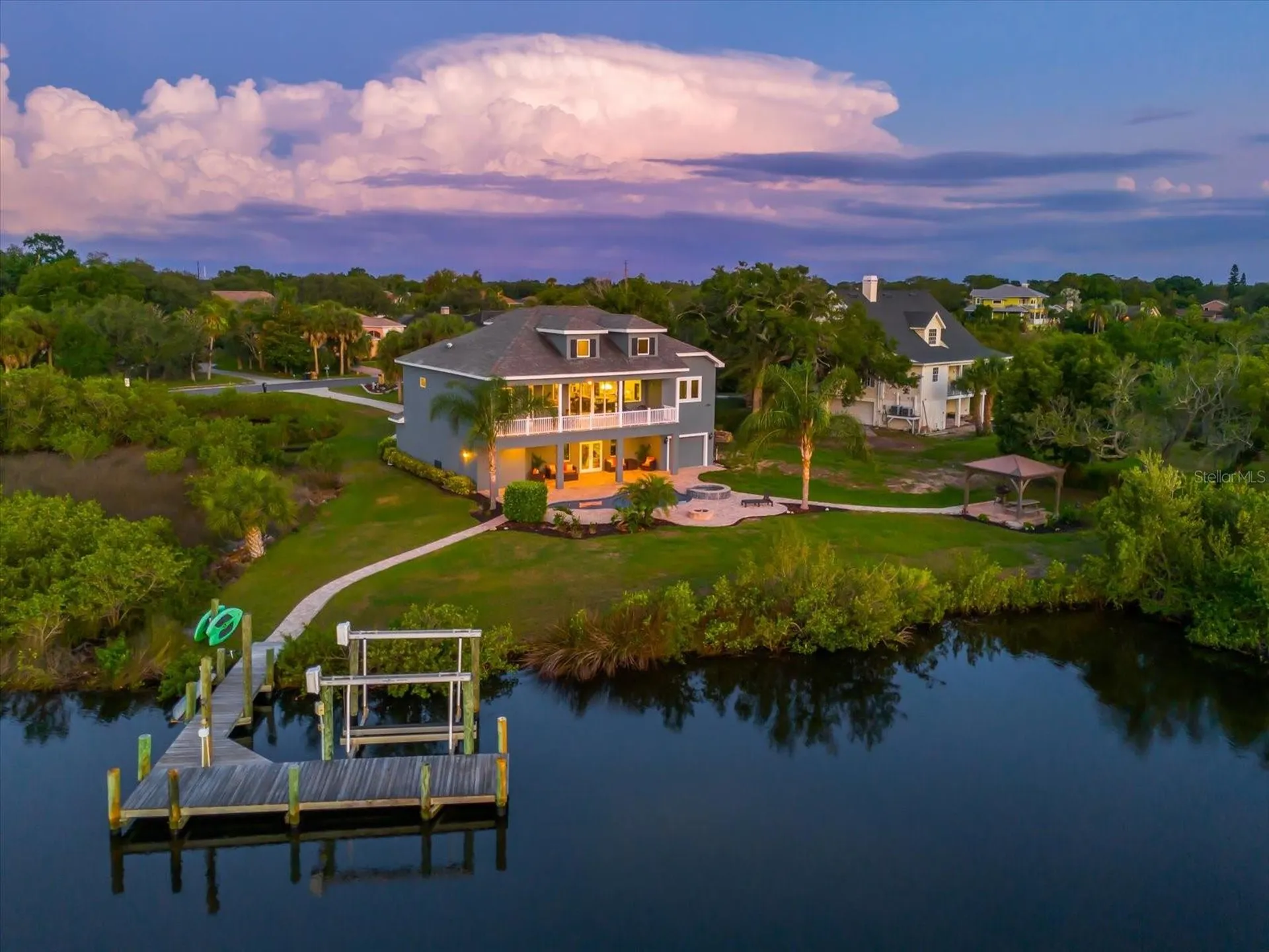 1462 N Jasmine Avenue Tarpon Springs FL 34689