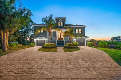 1462 N Jasmine Avenue Tarpon Springs FL 34689