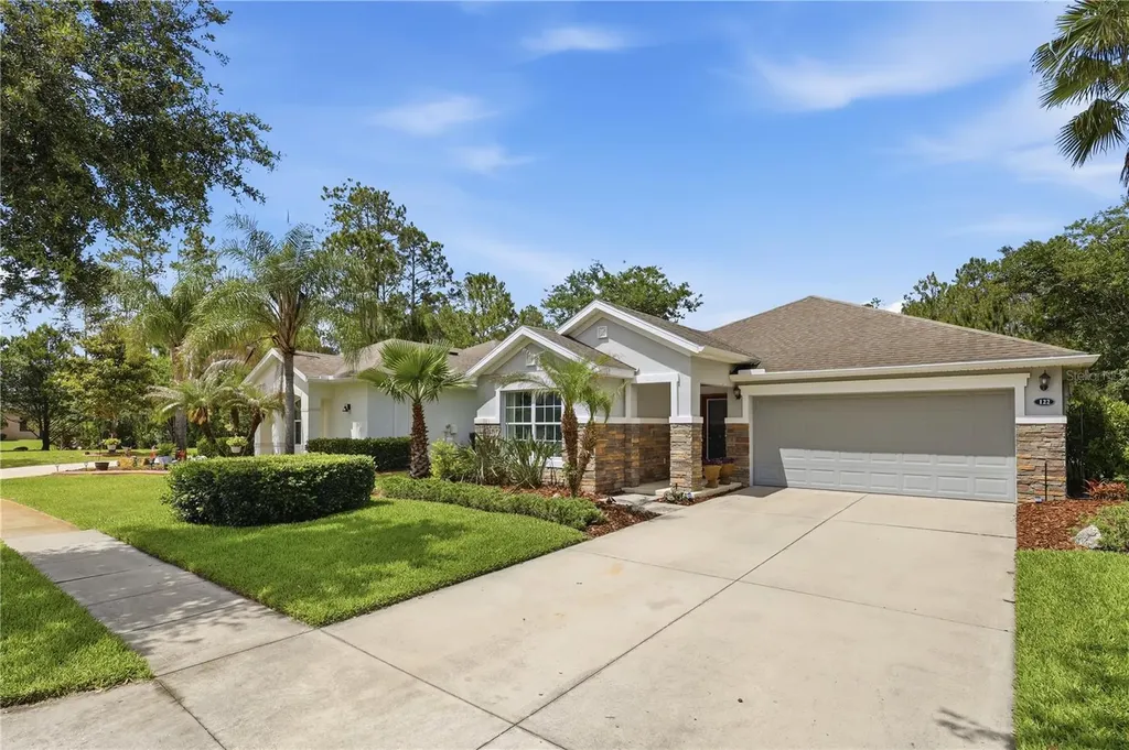 122 S Hummingbird Place Palm Coast FL 32164