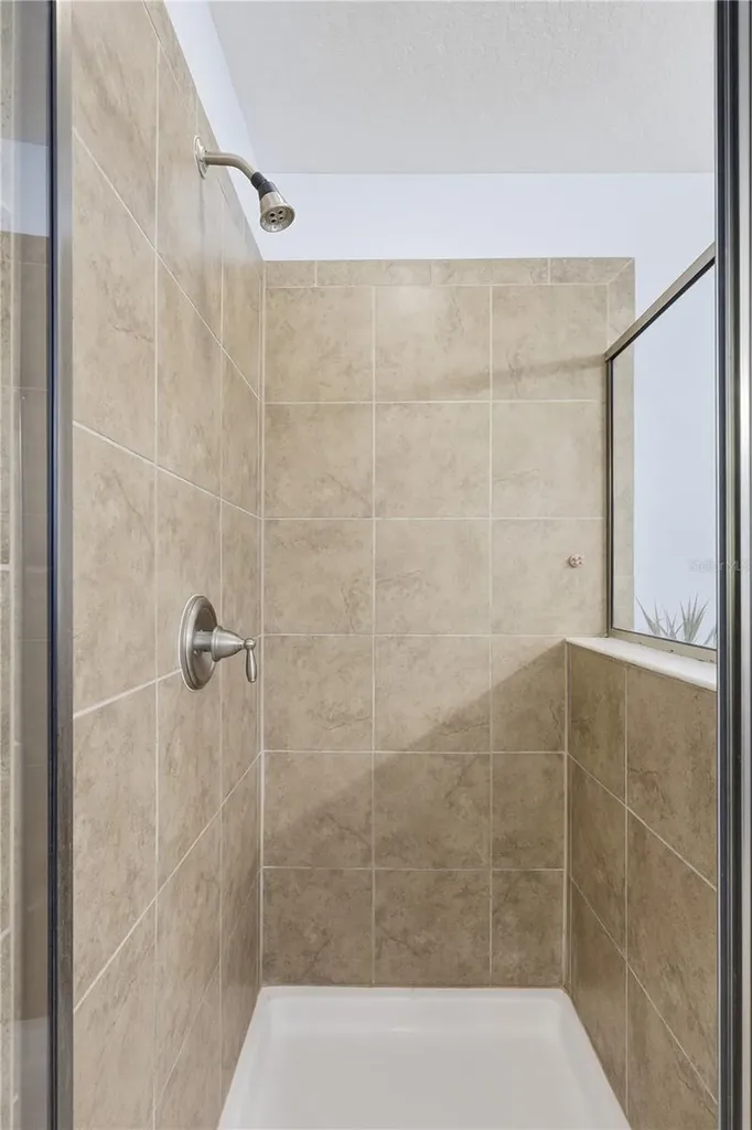 122 S Hummingbird Place Palm Coast FL 32164