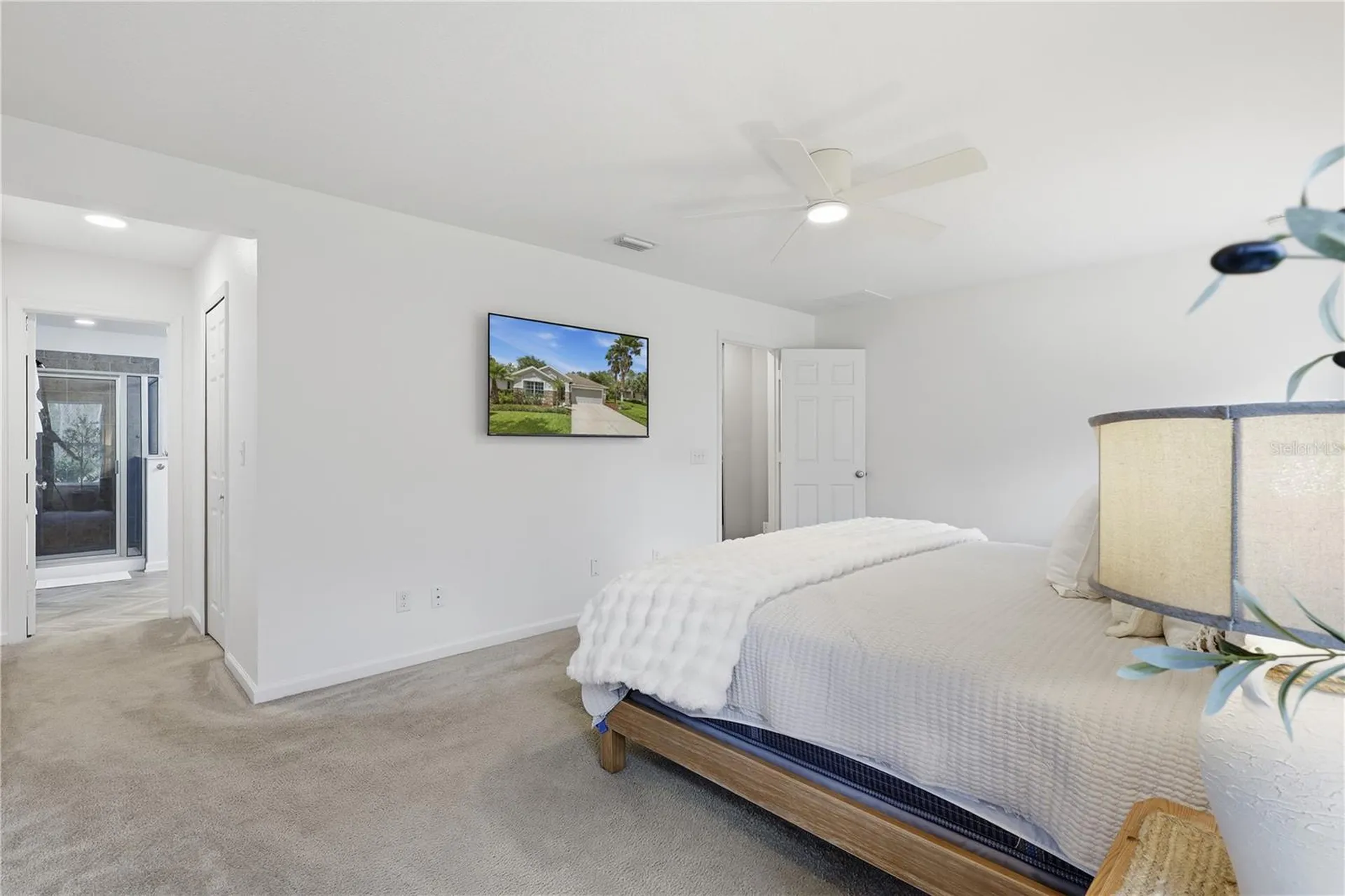 122 S Hummingbird Place Palm Coast FL 32164