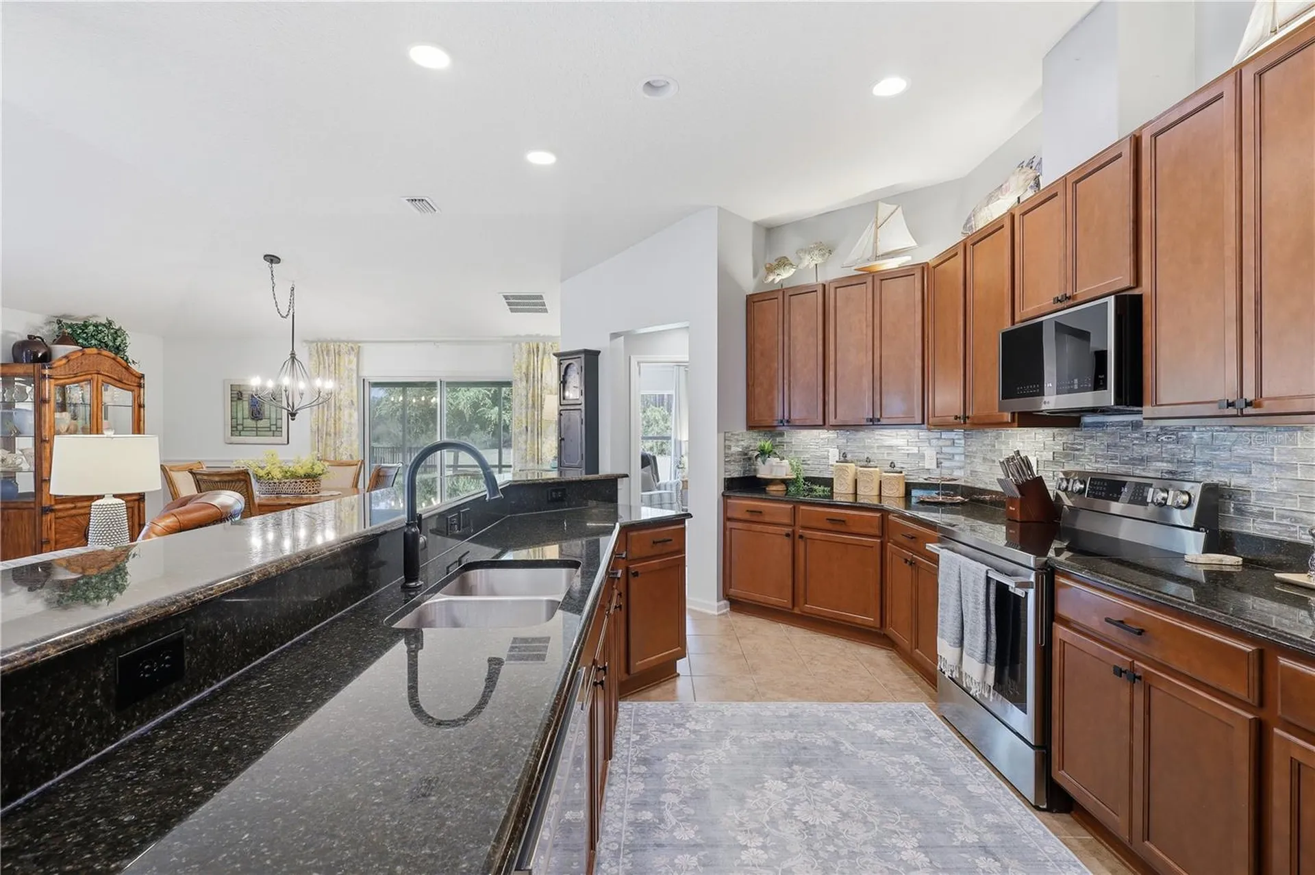 122 S Hummingbird Place Palm Coast FL 32164