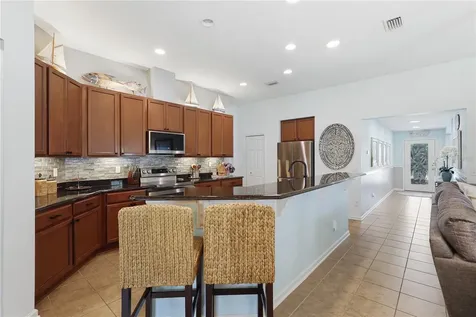 122 S Hummingbird Place Palm Coast FL 32164