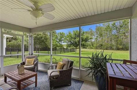 122 S Hummingbird Place Palm Coast FL 32164