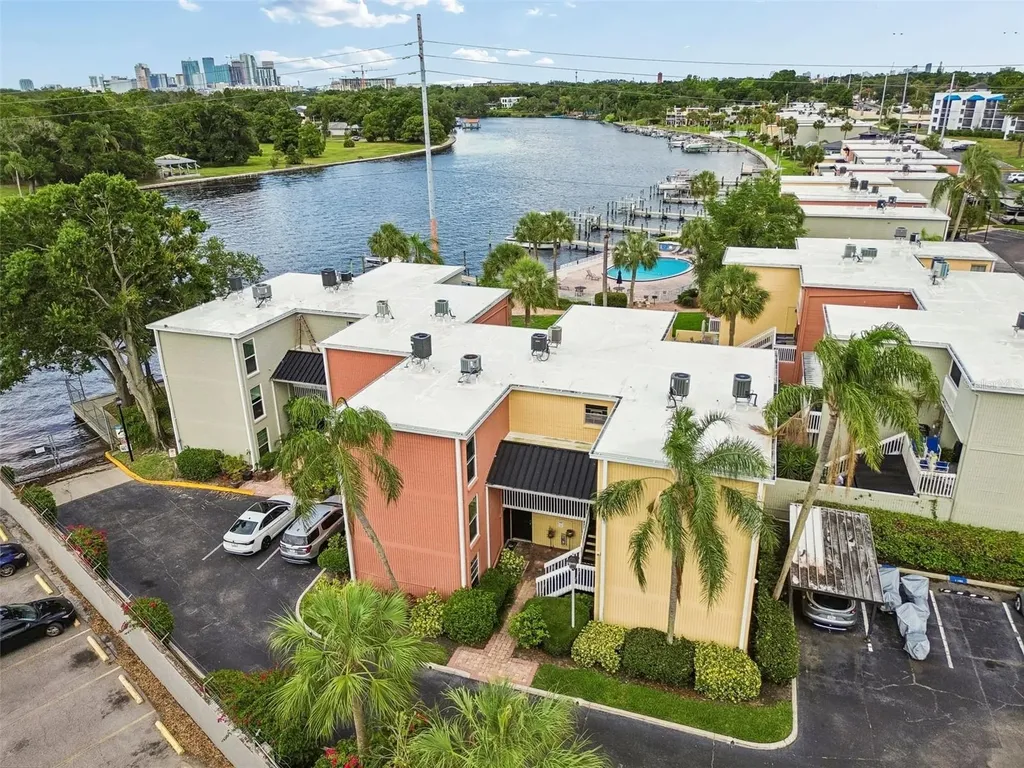 2424 W Tampa Bay Boulevard Tampa FL 33607
