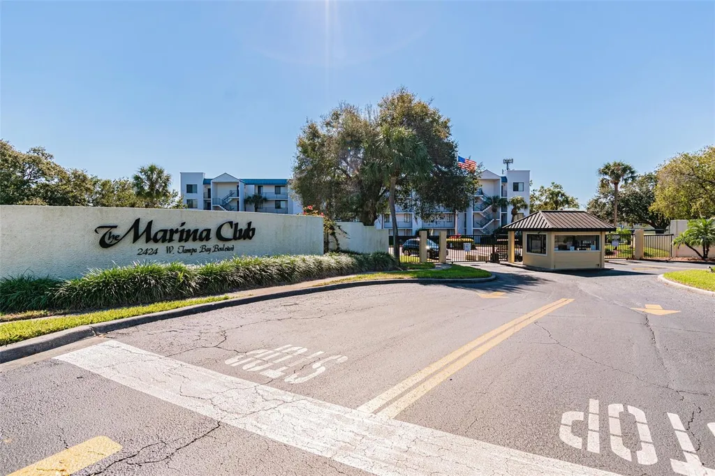 2424 W Tampa Bay Boulevard Tampa FL 33607