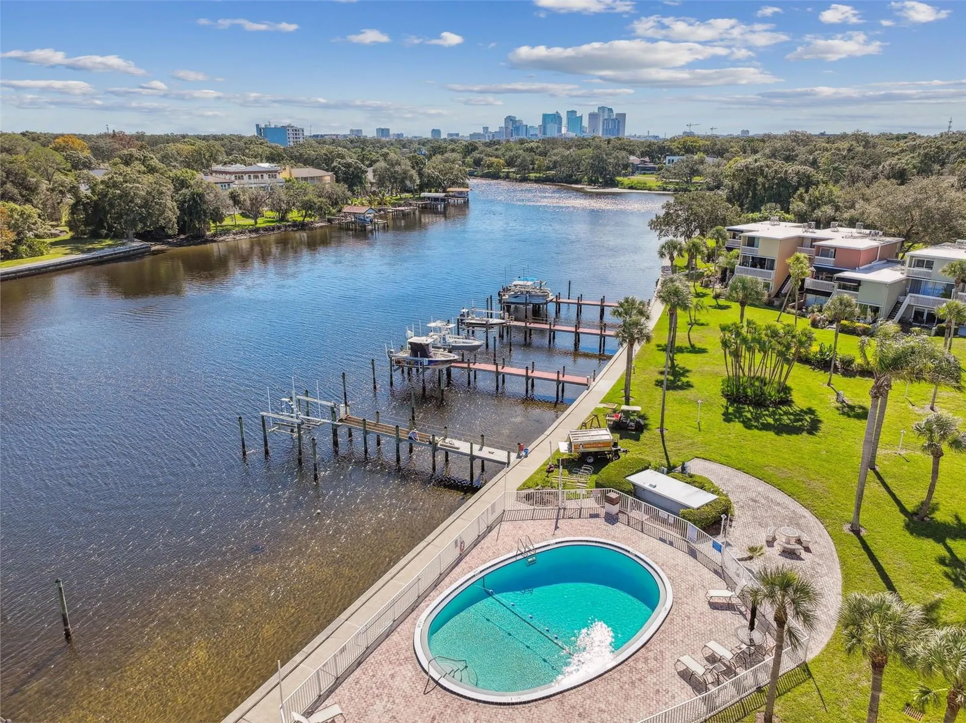 2424 W Tampa Bay Boulevard Tampa FL 33607