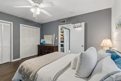 2424 W Tampa Bay Boulevard Tampa FL 33607