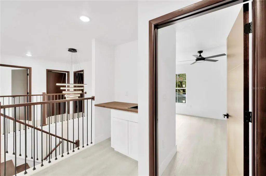 1105 Conant Avenue Safety Harbor FL 34695