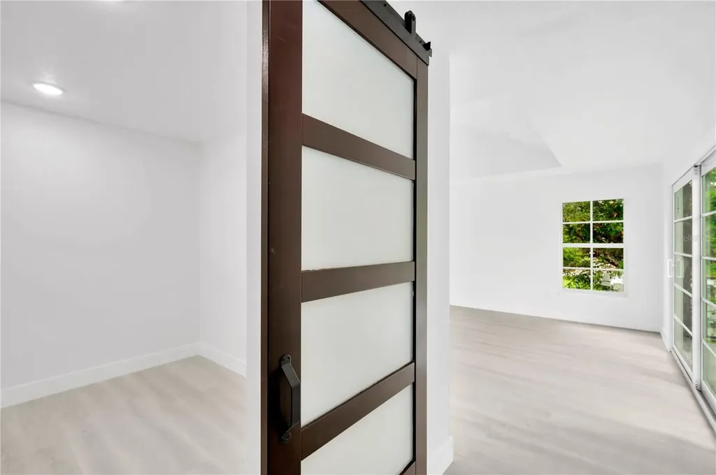 1105 Conant Avenue Safety Harbor FL 34695