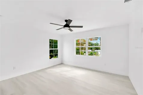 1105 Conant Avenue Safety Harbor FL 34695