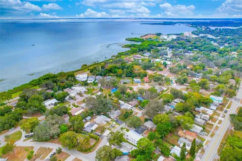 1105 Conant Avenue Safety Harbor FL 34695