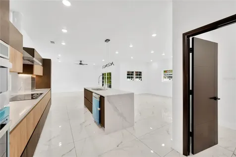1105 Conant Avenue Safety Harbor FL 34695
