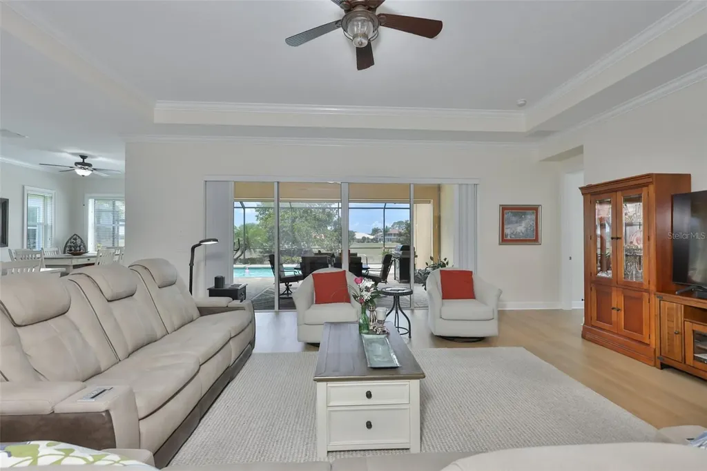 1719 Pacific Dunes Drive Sun City Center FL 33573