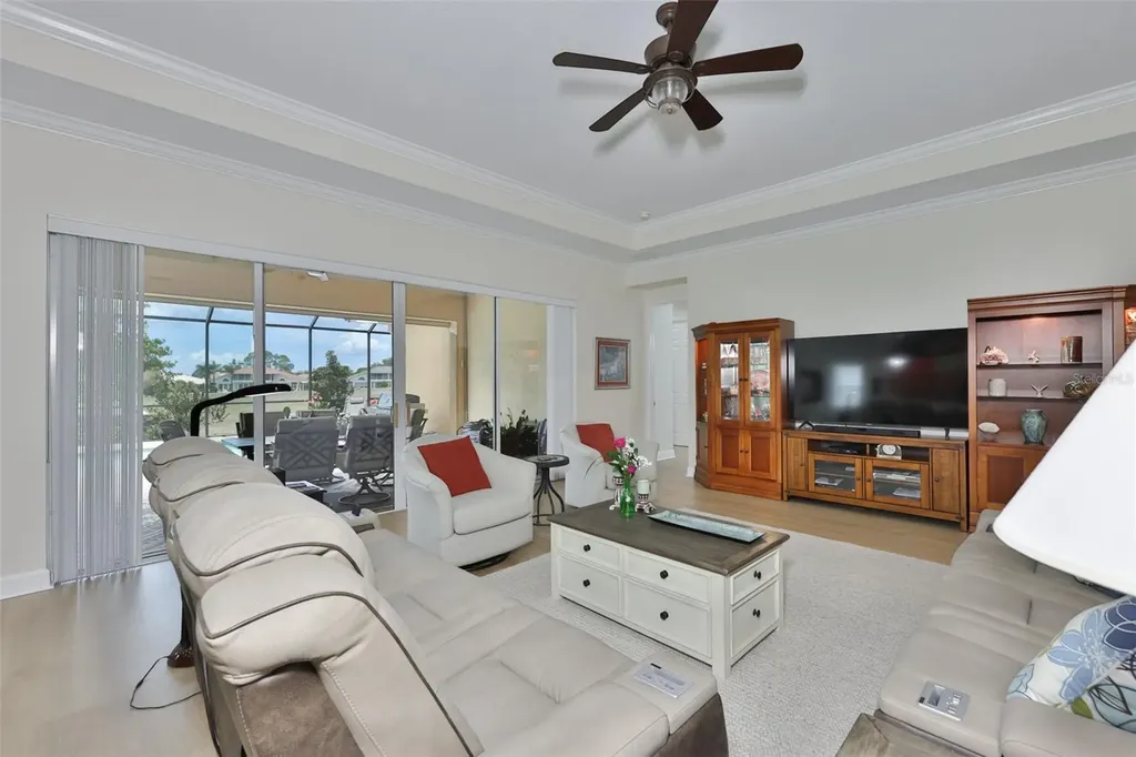 1719 Pacific Dunes Drive Sun City Center FL 33573