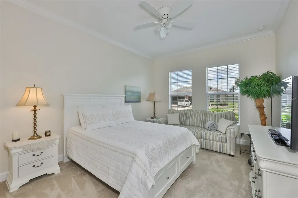 1719 Pacific Dunes Drive Sun City Center FL 33573