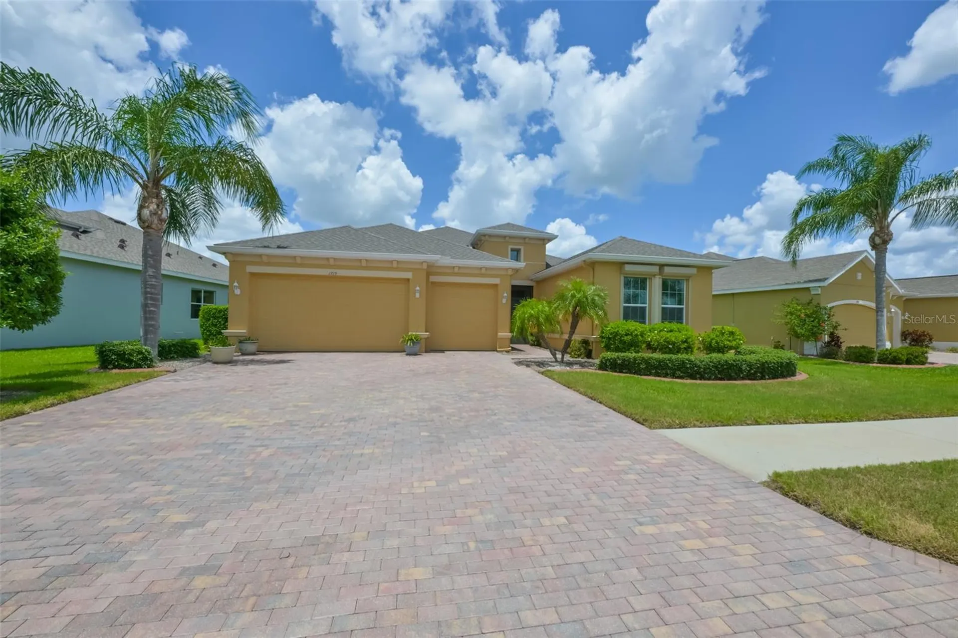 1719 Pacific Dunes Drive Sun City Center FL 33573