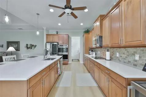 1719 Pacific Dunes Drive Sun City Center FL 33573