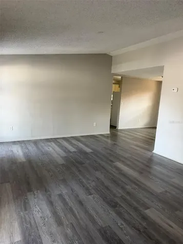 9601 Shalimar Court Tampa FL 33615