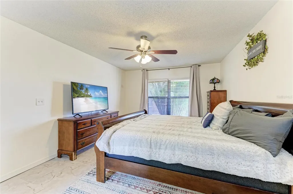 3543 65th Avenue Circle E Sarasota FL 34243