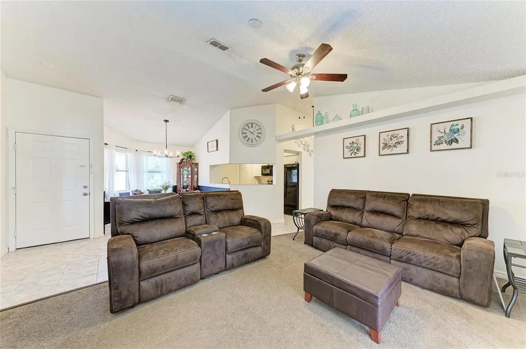 3543 65th Avenue Circle E Sarasota FL 34243
