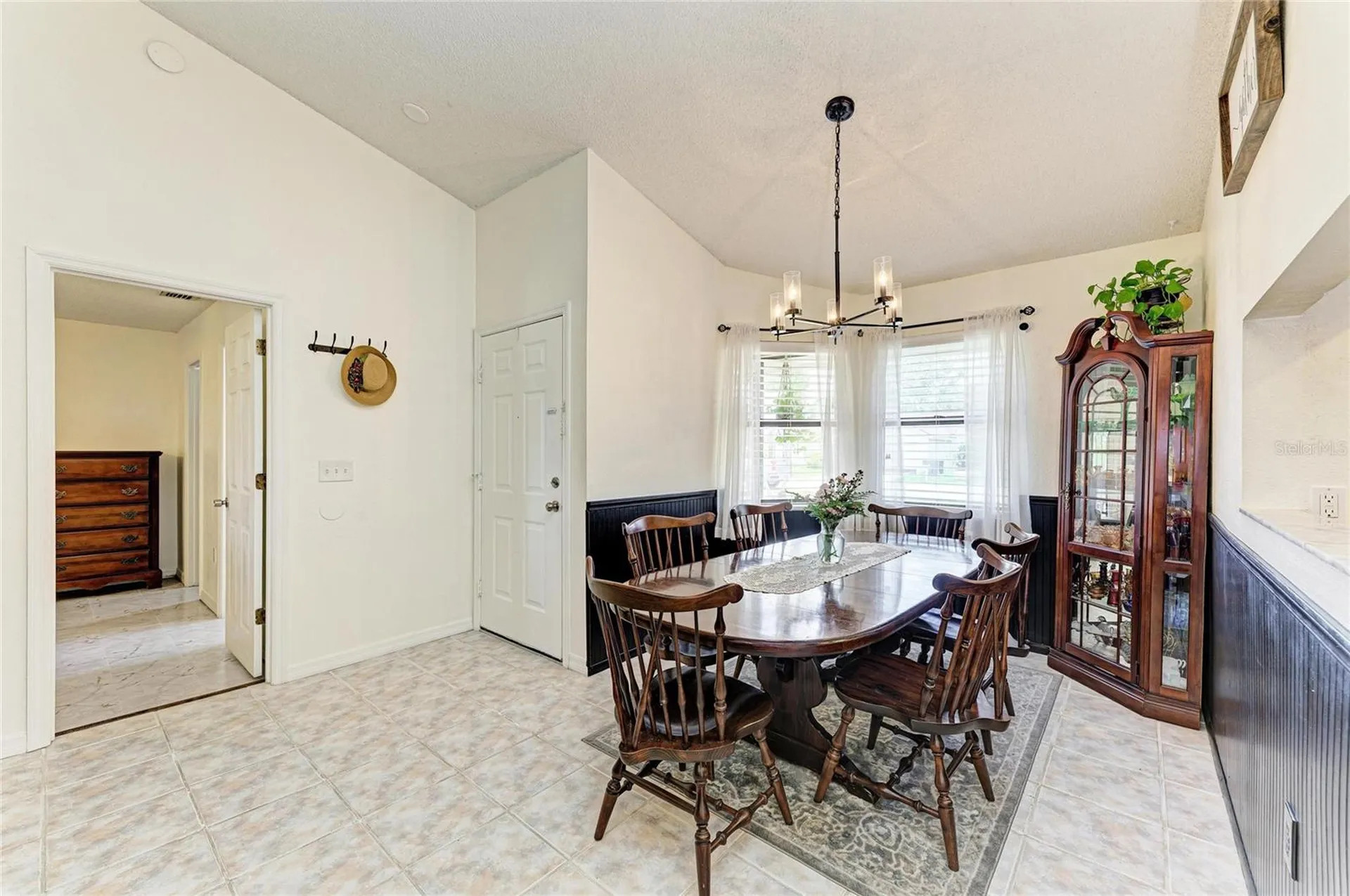 3543 65th Avenue Circle E Sarasota FL 34243