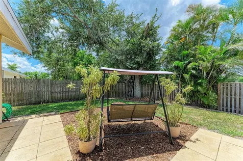 3543 65th Avenue Circle E Sarasota FL 34243