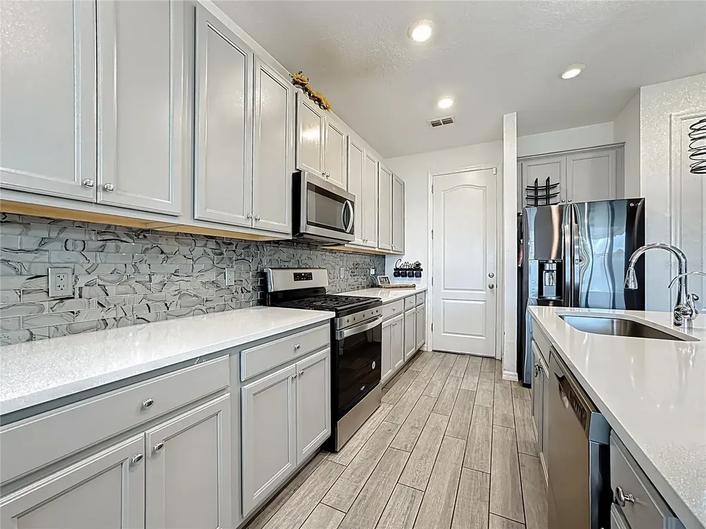 721 Benoi Drive Davenport FL 33896