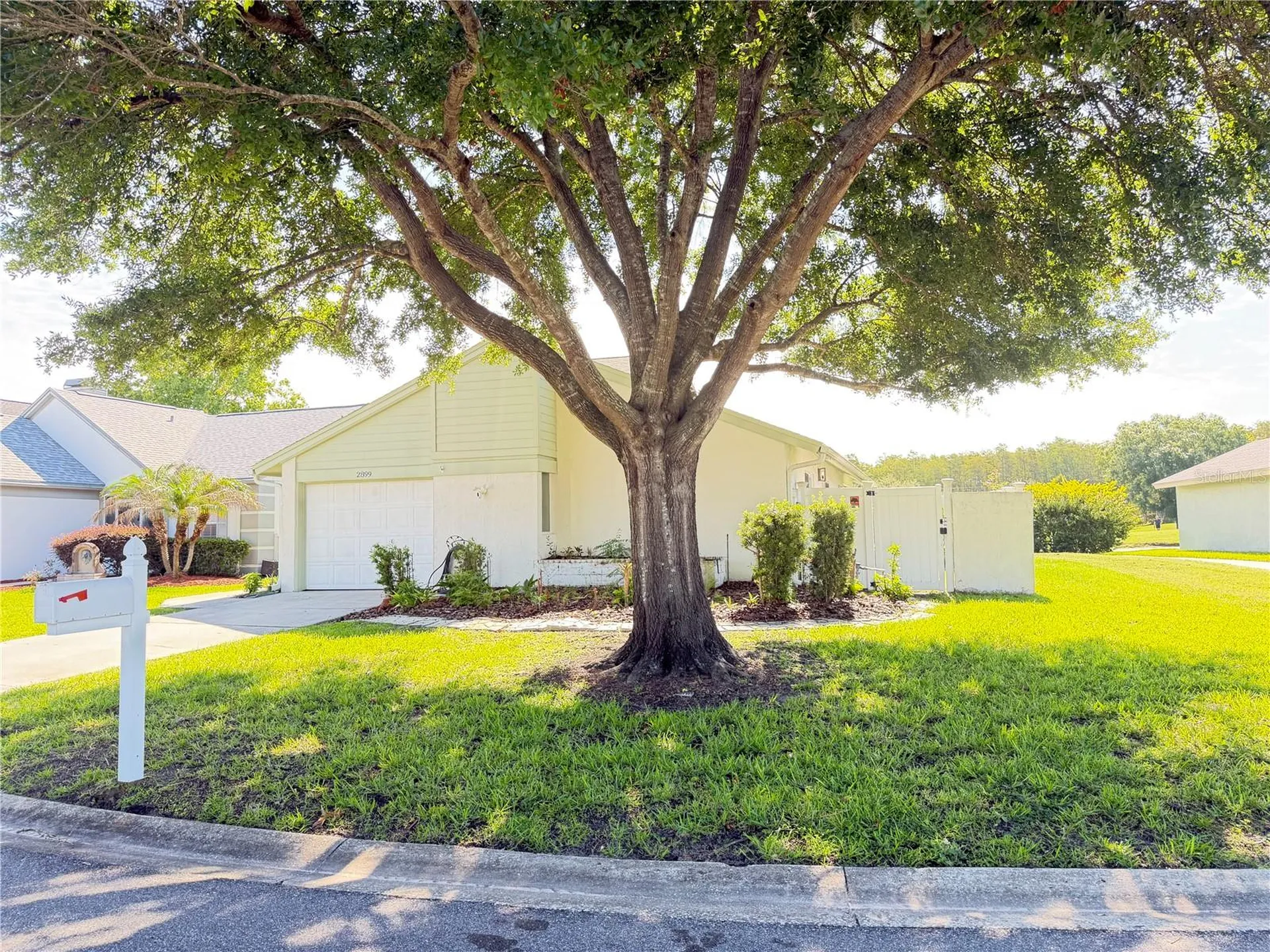2899 Autumn Green Drive Orlando FL 32822