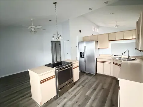 2899 Autumn Green Drive Orlando FL 32822