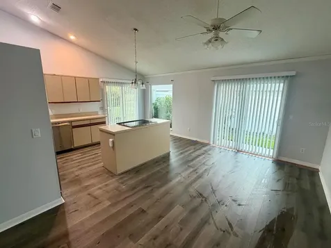 2899 Autumn Green Drive Orlando FL 32822