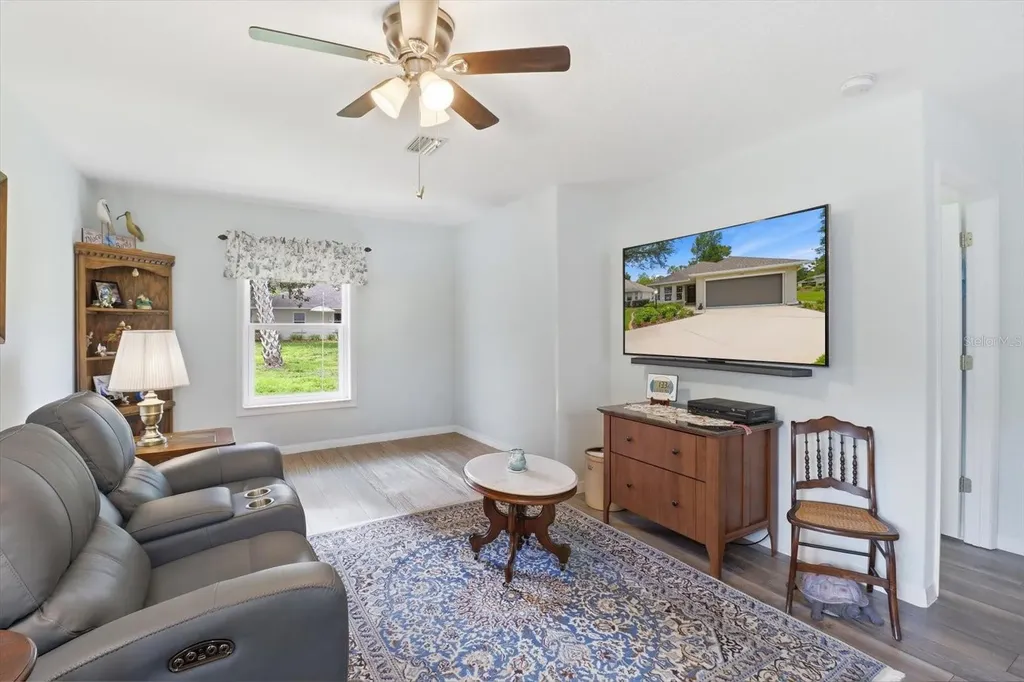 1912 N Havershall Point Crystal River FL 34429