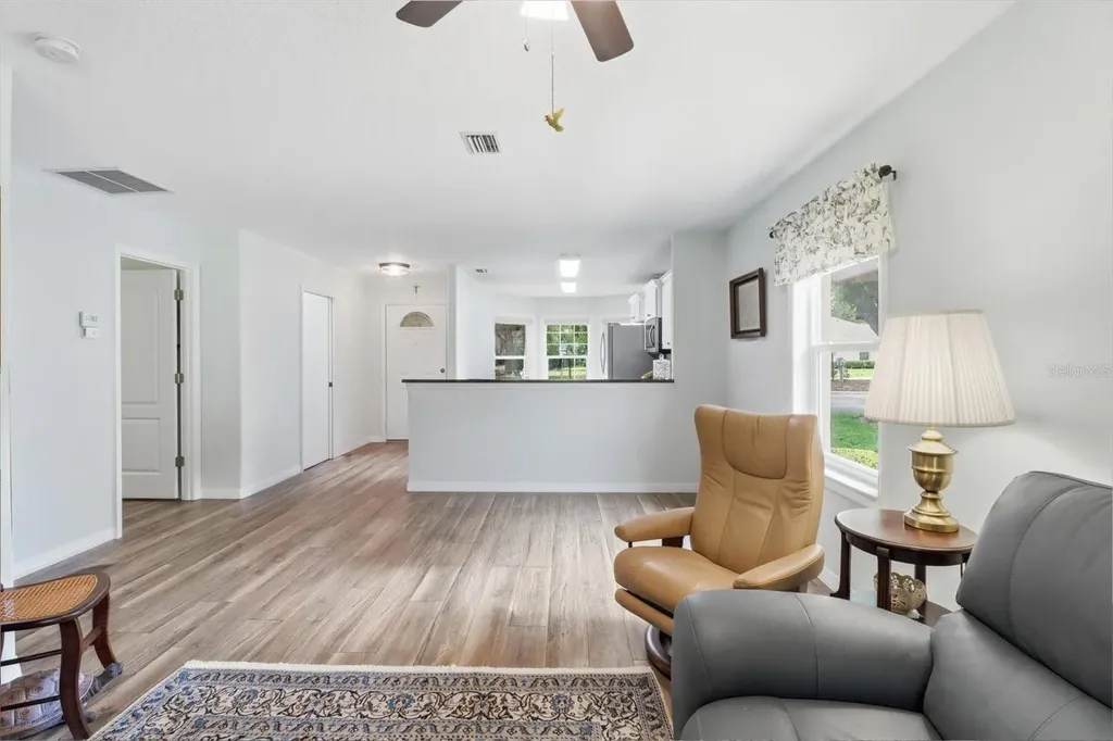 1912 N Havershall Point Crystal River FL 34429