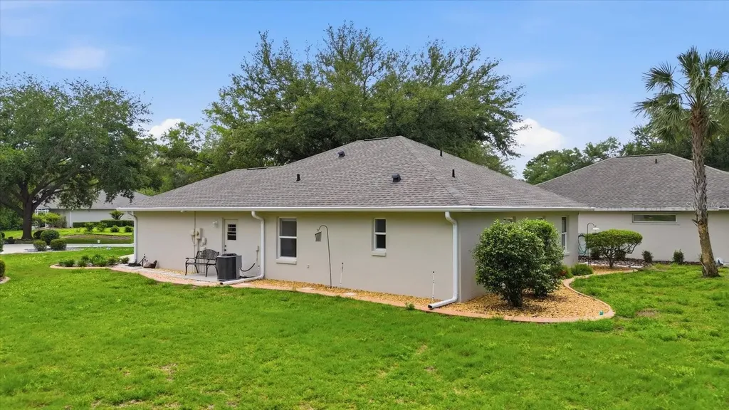 1912 N Havershall Point Crystal River FL 34429