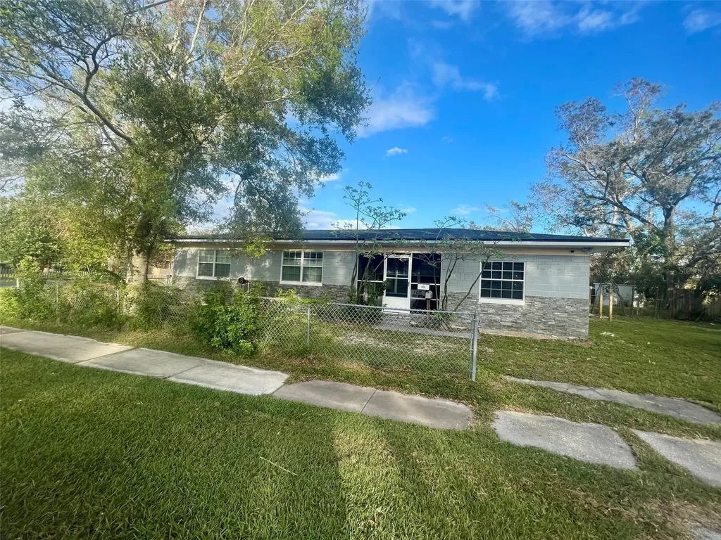 3995 40th Street N St Petersburg FL 33714
