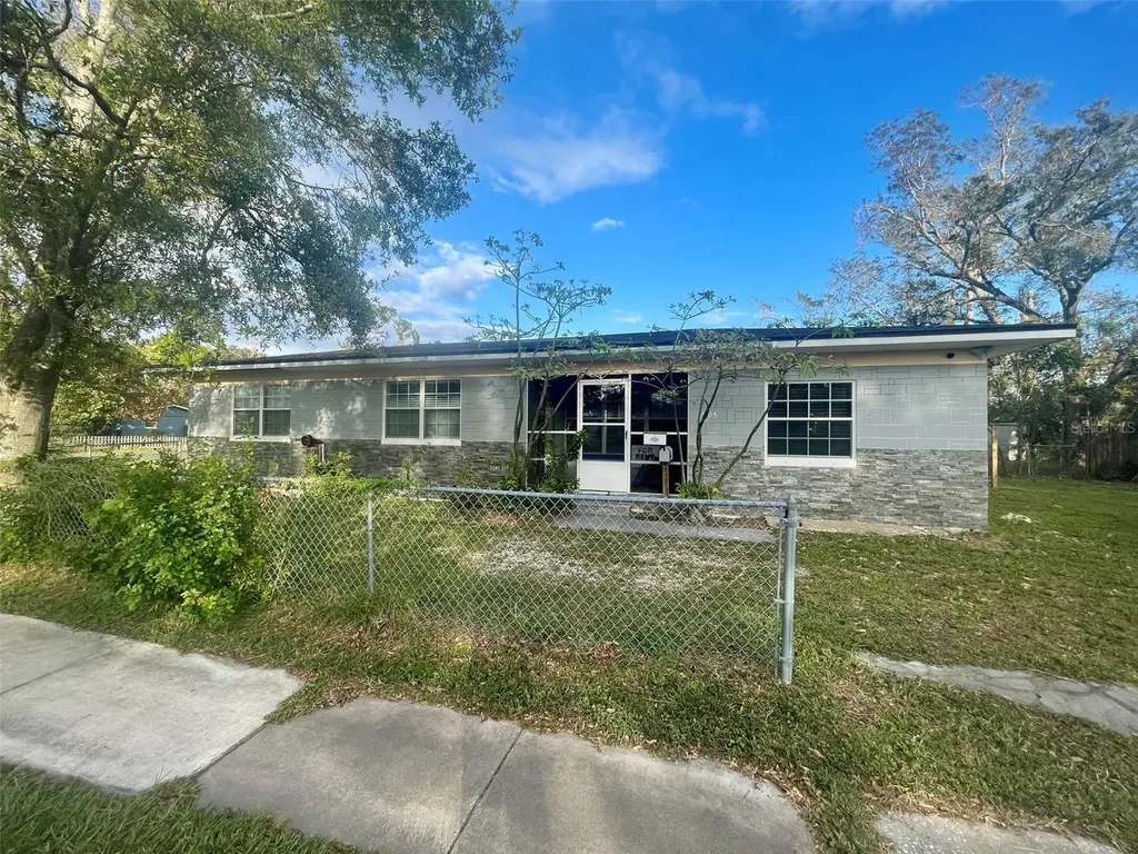 3995 40th Street N St Petersburg FL 33714