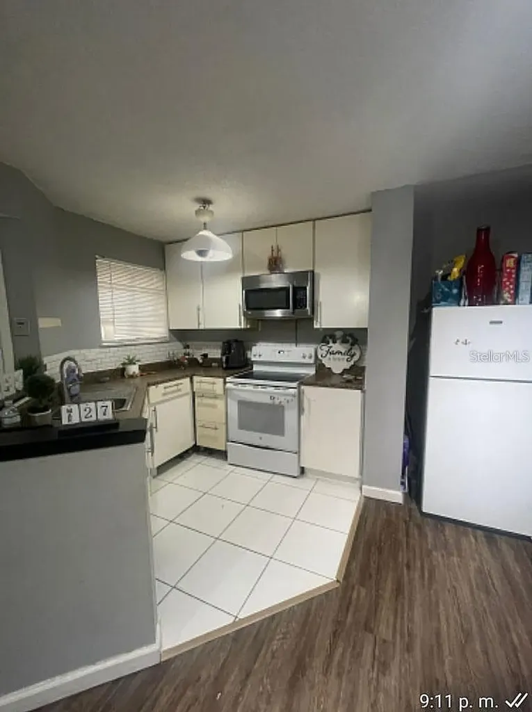 1964 Lake Atriums Circle Orlando FL 32839